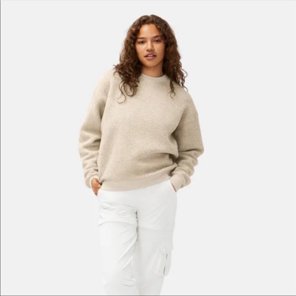 OUTDOOR VOICES megafleece crewneck sweatshirt